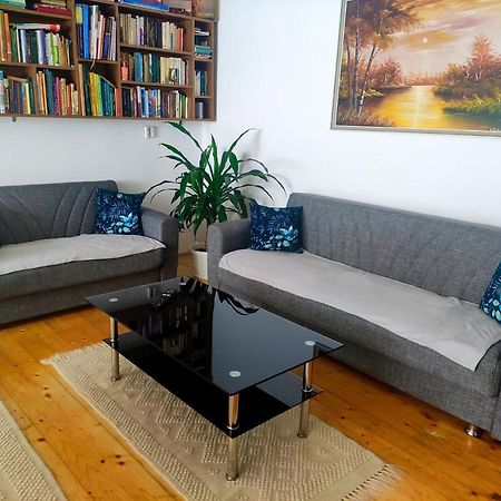 Rita Vendeghaz Apartment Ciumani Bagian luar foto